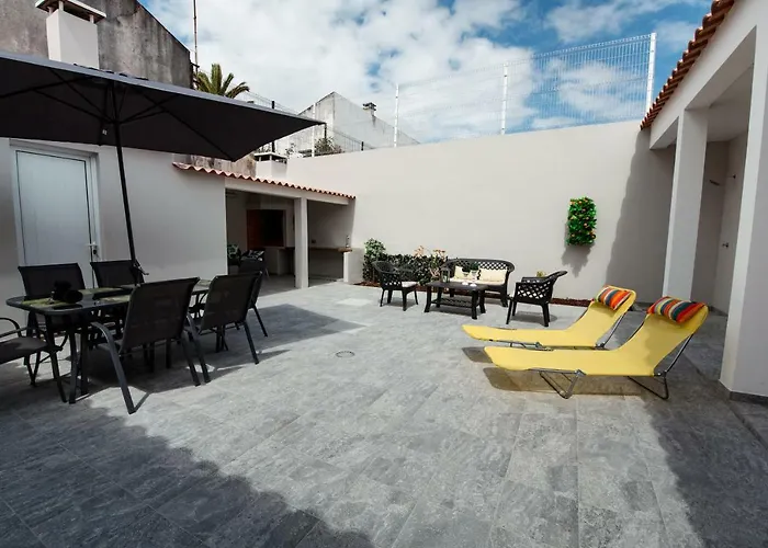 Seaside Azores Villa With Natural Pool, Terrace & Barbecue