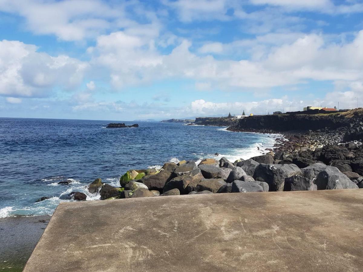 Ferienhaus Seaside Azores With Natural Pool, Terrace & Barbecue *
