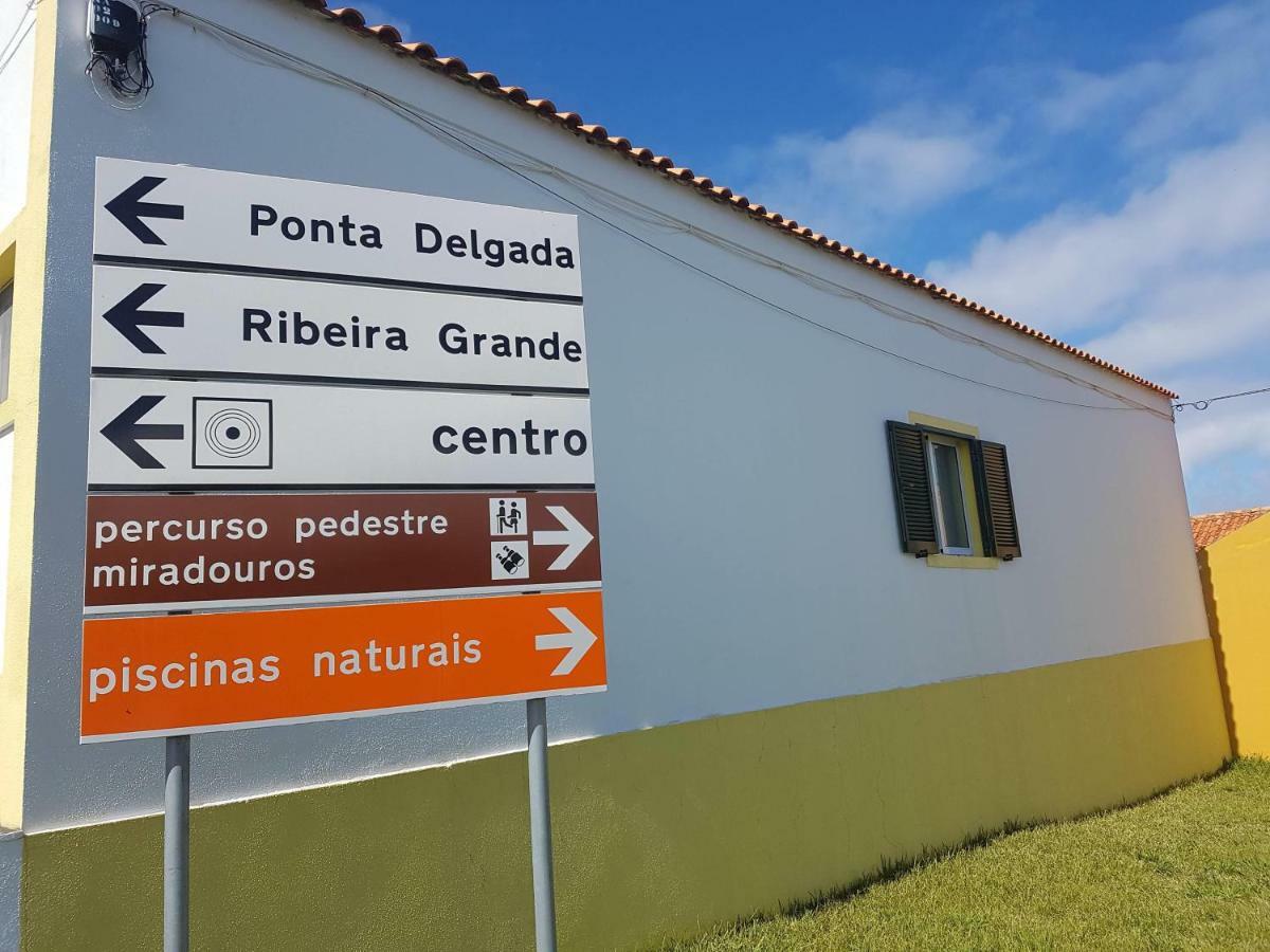 Ferienhaus Seaside Azores With Natural Pool, Terrace & Barbecue Capelas